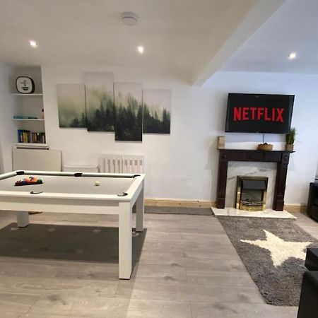 Brynhyfryd Cottage Aberaman ภายนอก รูปภาพ