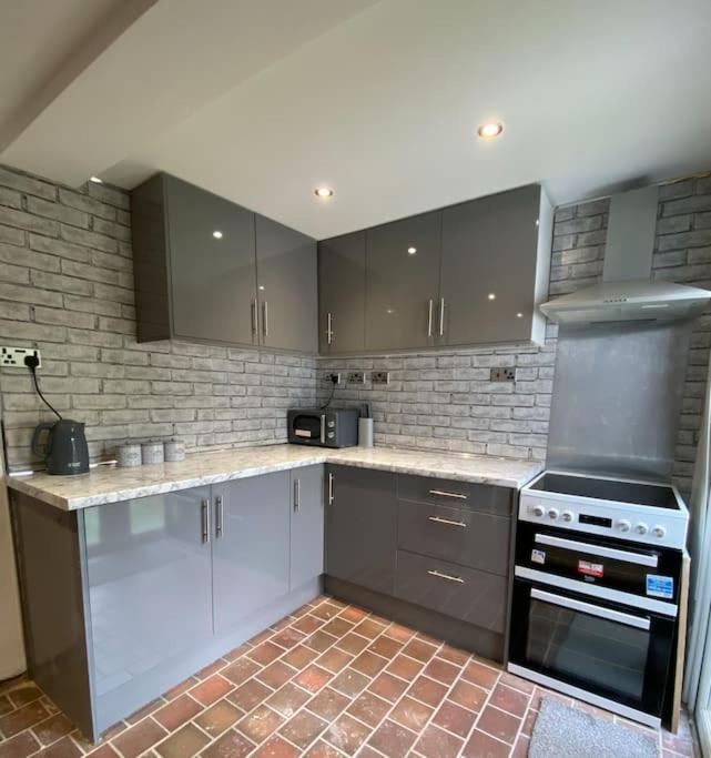 Brynhyfryd Cottage Aberaman ภายนอก รูปภาพ